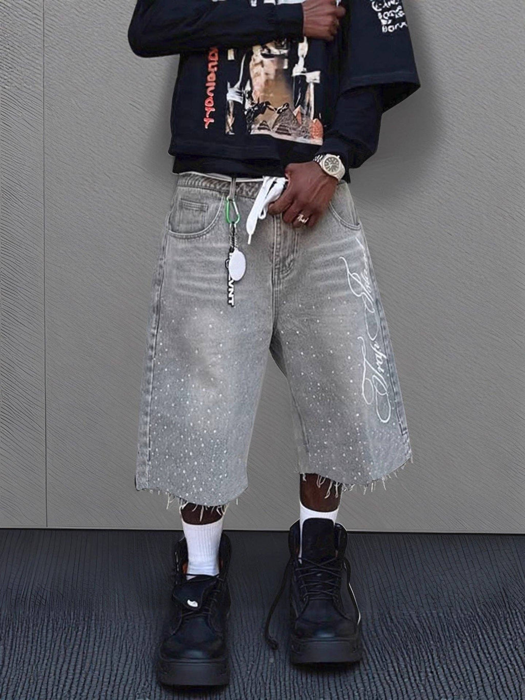 Loose-fit vintage-wash denim shorts from Heavy Standard, all-season cotton