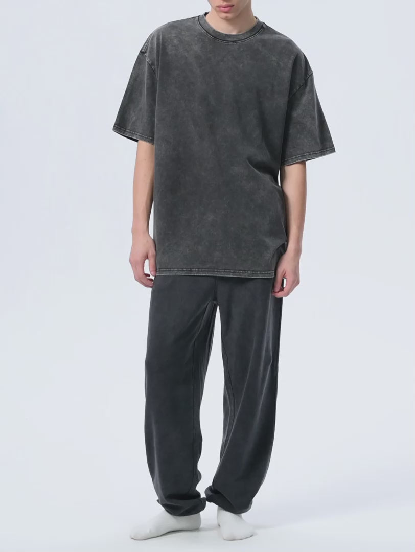 Tapstitch supplier video showing the Heavyweight Snow Washed T-Shirt in Batik Black, including front, side, back and fabric details.